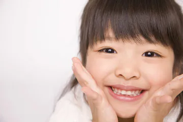 お子様の顎の成長と歯並びの関係